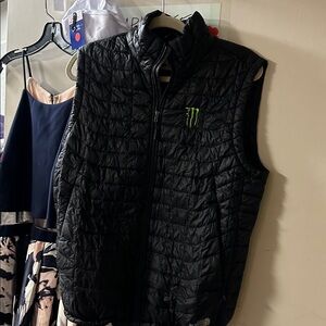 Monster Puffer  exclusive size M